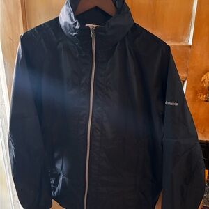 Columbia Women's Black Packable Jacket